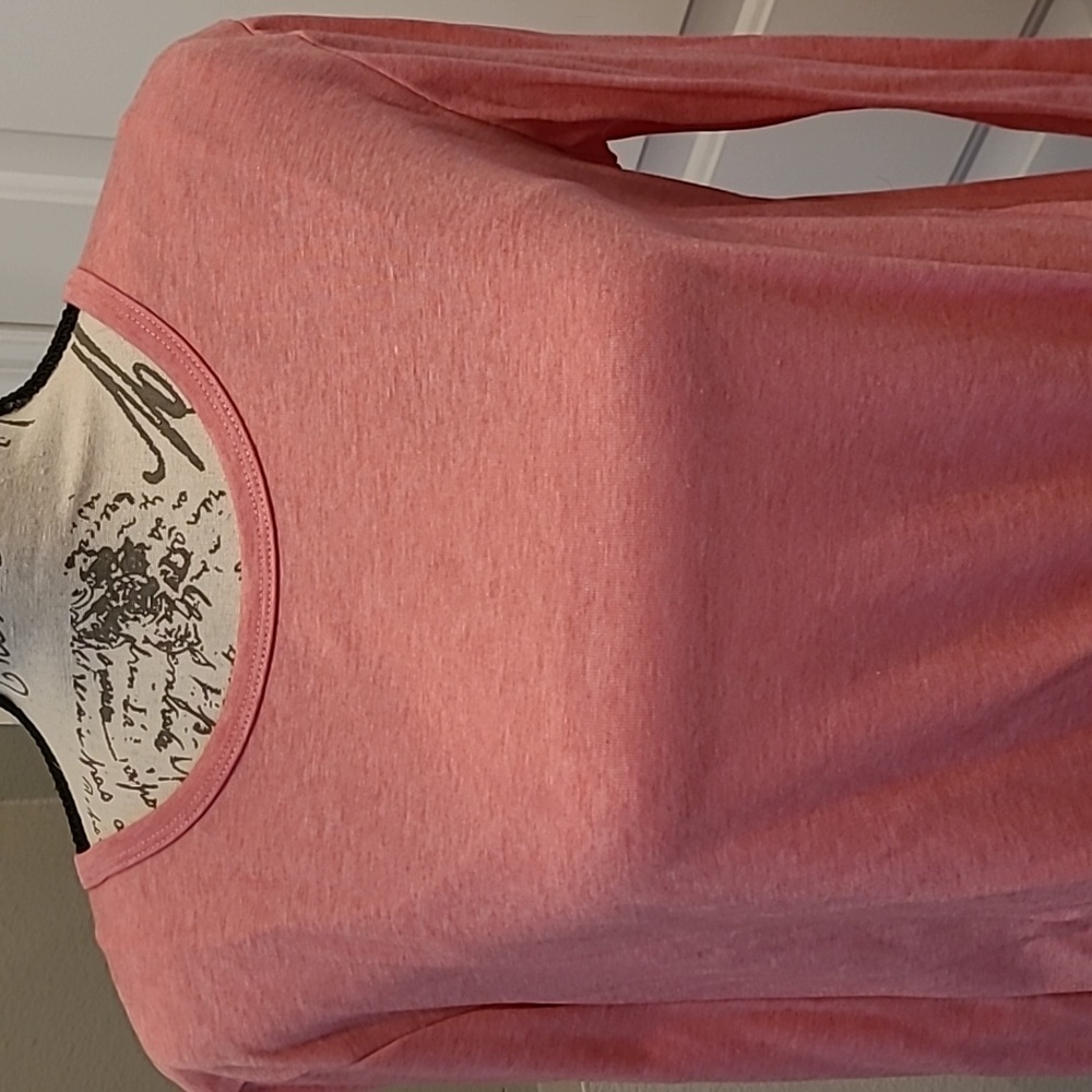 Long sleeved T - Picture 2 of 3